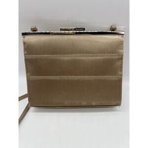 Y2K Nine West Beige Metallic Shoulder Bag Purse, Twist closure bottom spotting